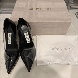 Jimmy Choo Black Patent Leather heels size 35.5 US5.5